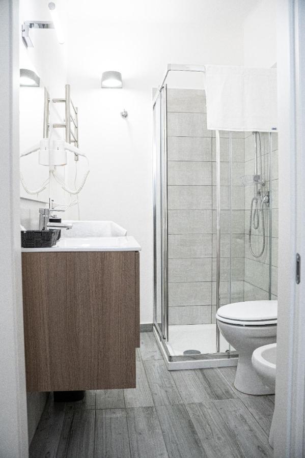 B&B Alighieri 97 Bari Eksteriør bilde
